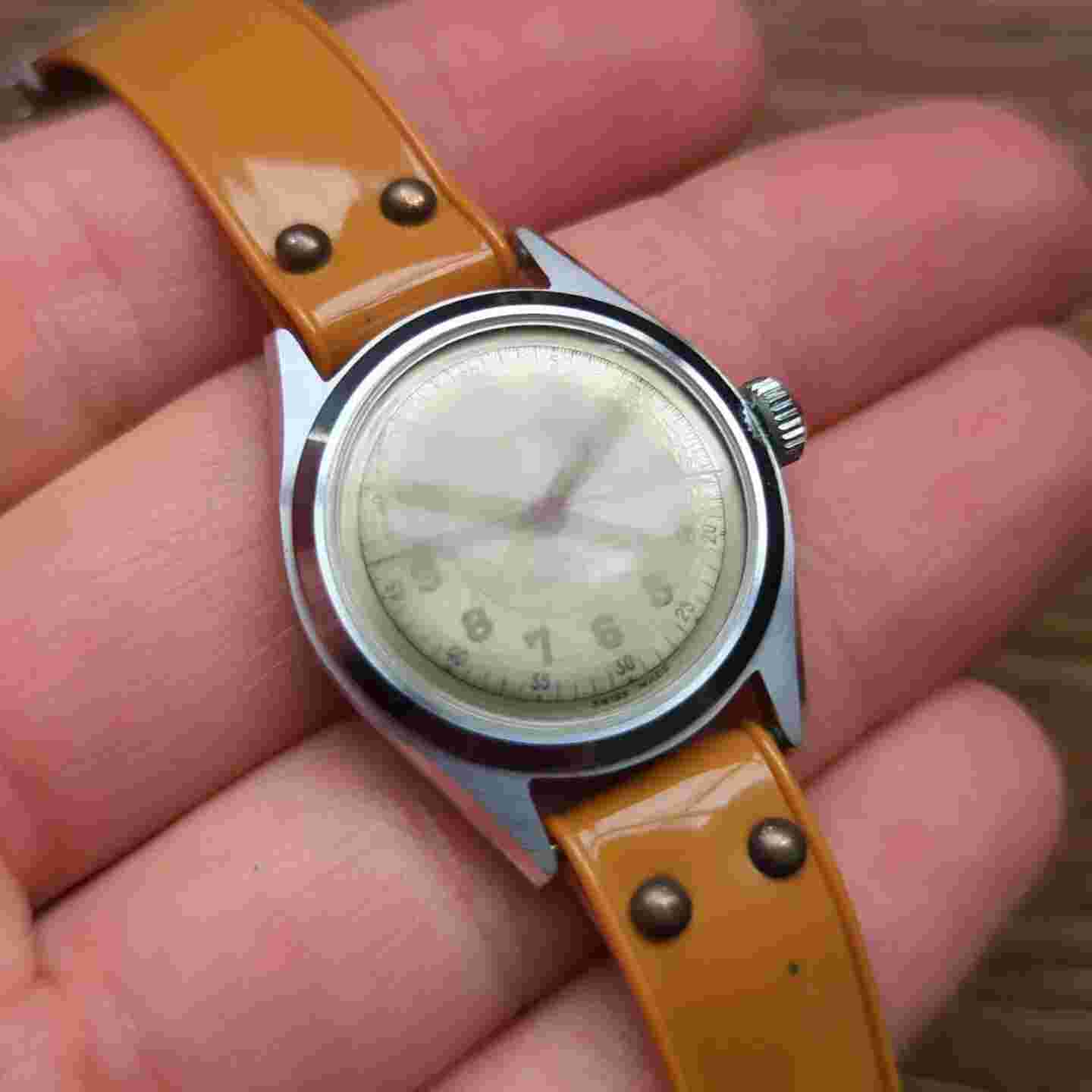 Vintage "Tell" Military Style Wrist Watch, New Old Stock to Service 29mm (CN5)