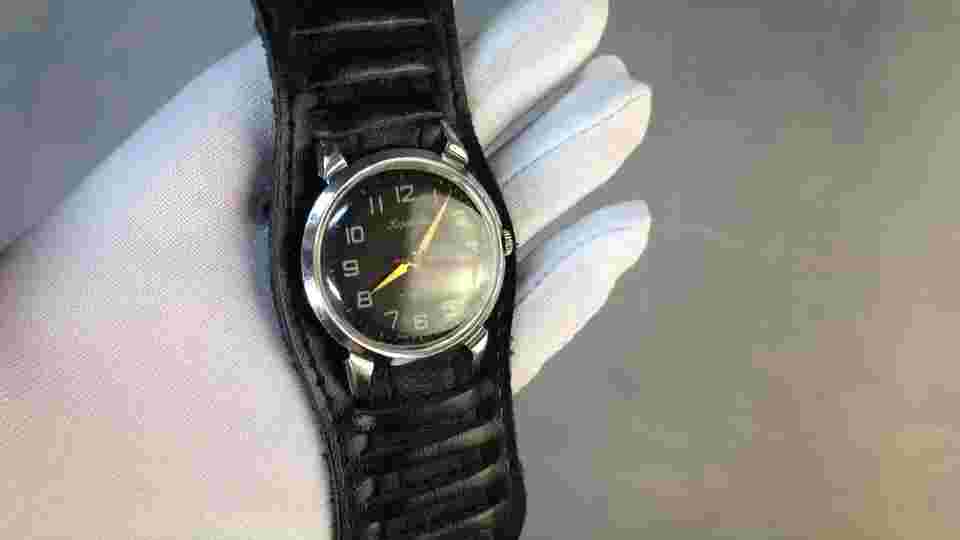Vintage military mens watch KIROVSKIE krab USSR 1950s 1MChZ Soviet КИРОВСКИЕ⌚💥