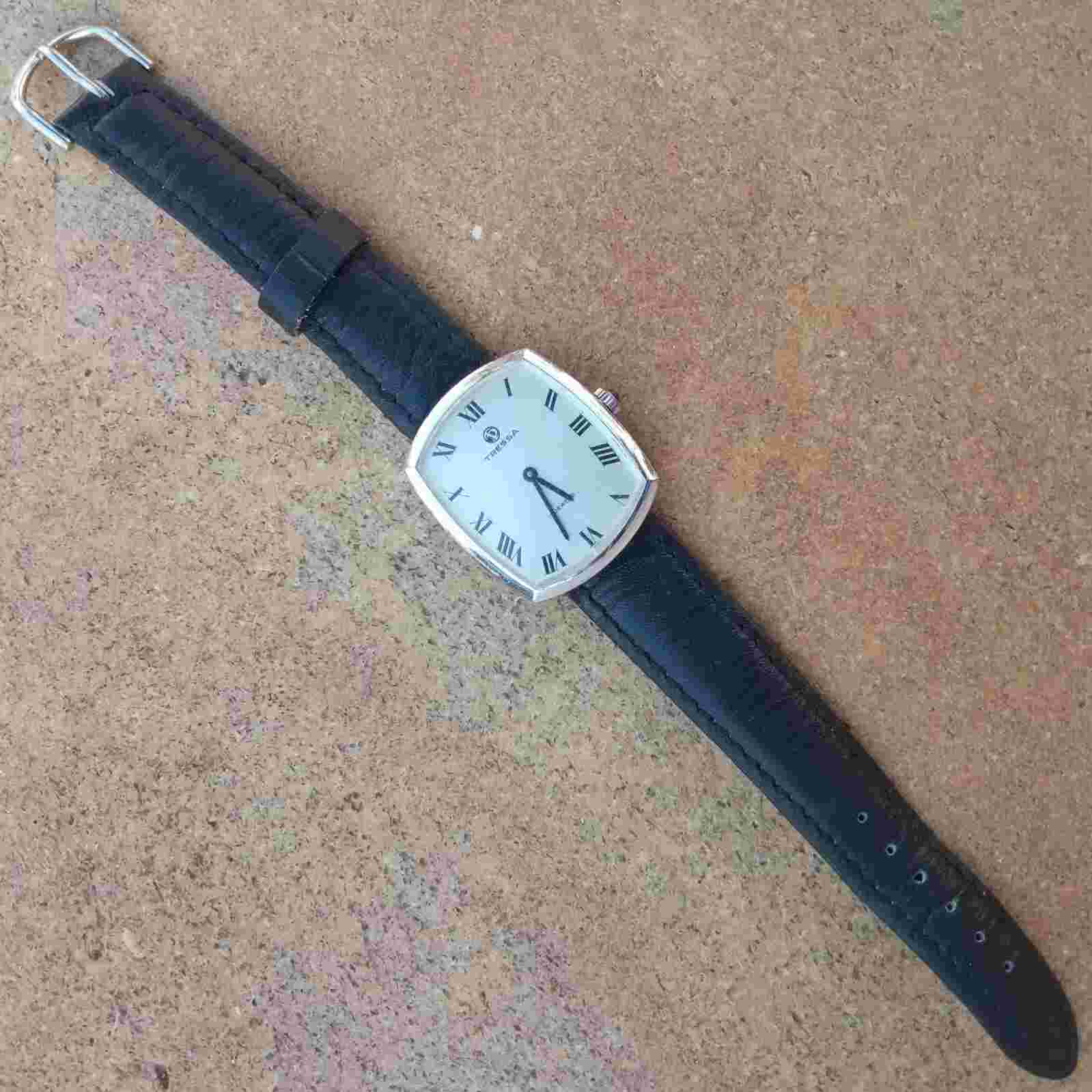 TRESSA Square Tank Manual Wind Vintage Steel 30mm Rare Wristwatch