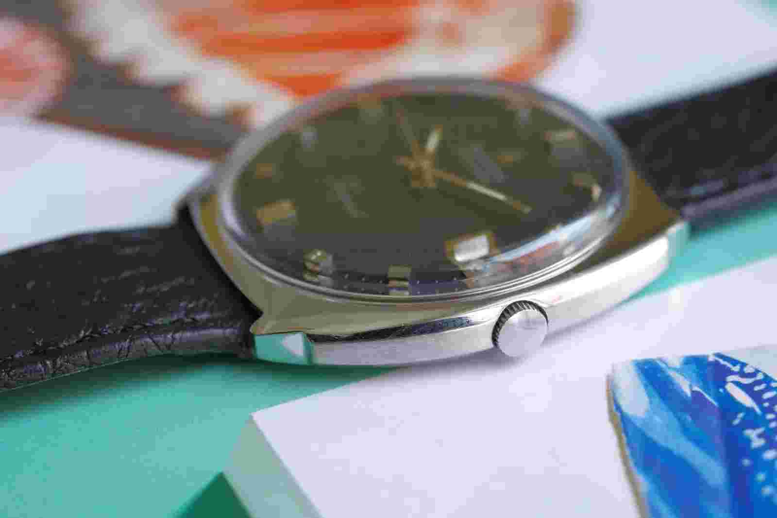 Vintage Buren Intra Matic Impact Swiss Cal. 1321 Black Dial Watch Micro Rotor