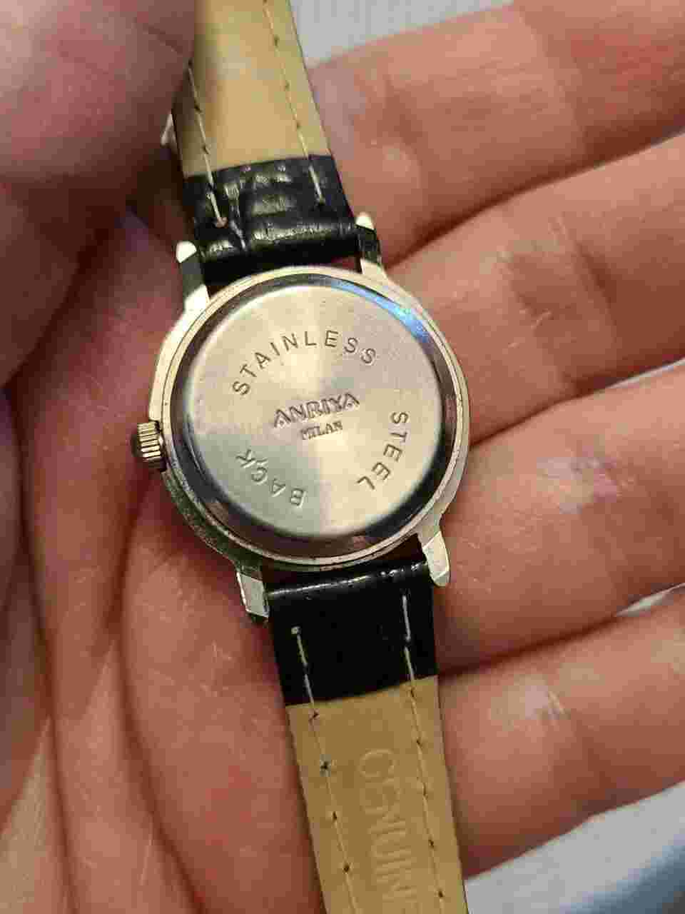 Anriya Milan Quartz Watch Silver Tone Case with Black Leather Band SS Back EUC