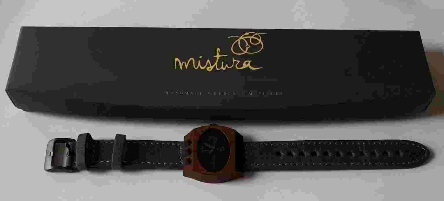 New Mistura Kamera Wooden Watch. GRAY-PUI-PHANTOM-U. Handmade wooden timepiece.