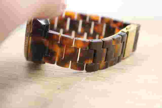Michael Kors MK-5254 Gold Tone, Brown & Tortoise Shell Ladies Watch Crystals NB
