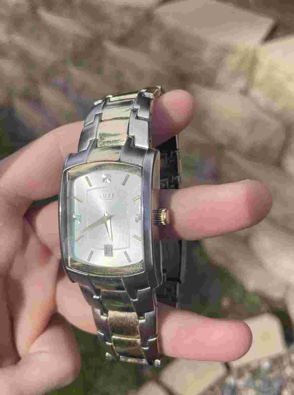 Luxe Diamond ZRT5006 Day Date, Base Metal Bezel, Stainless Steel Band