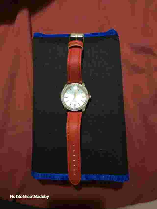 Guno Milano 7697 Women's Quartz Watch Jeweled Bezel NWOT