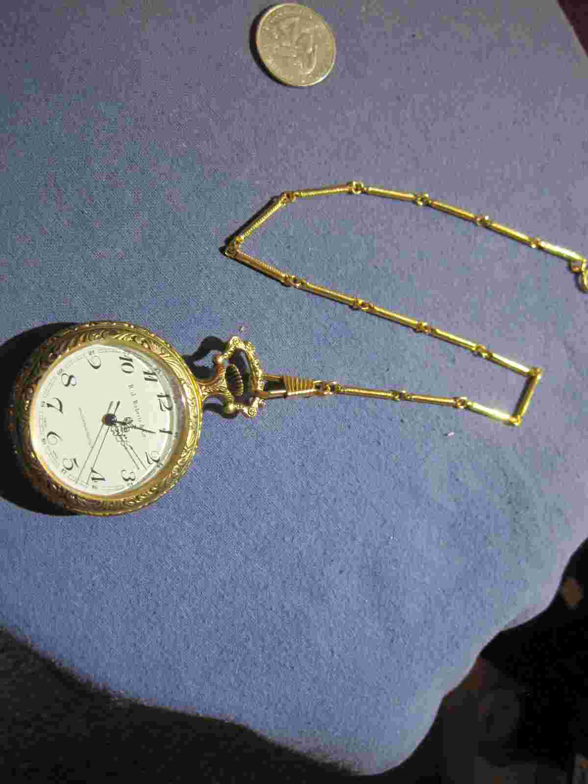 H 579 gold plate unisex R.J.ROBERTS chevrolet pocket waatch and chain