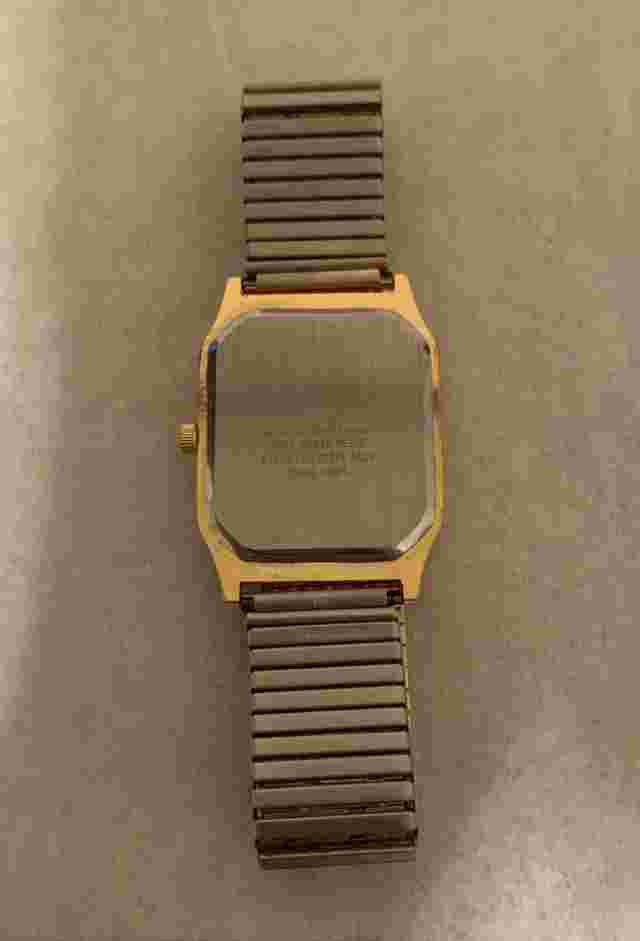 Men’s Sasson Gold Tone Quartz Dress Wristwatch New Battery Working