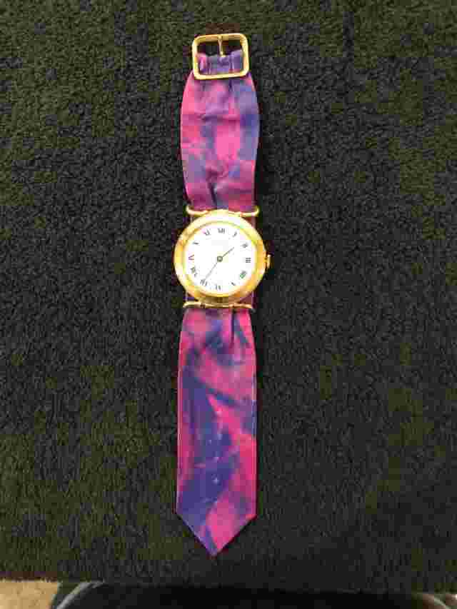 VINTAGE SINDACO MINI JAG WATCH ANTIMAGNETIC GOLD TONE WITH UNIQUE STRAP