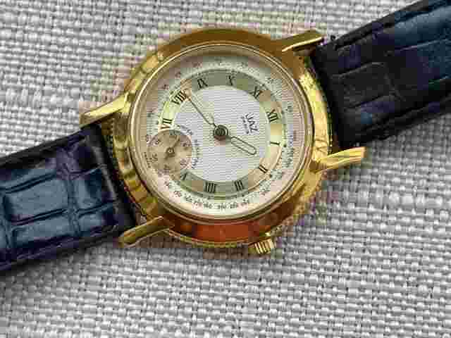 JAZ Paris Women Wristwatch Gold Tone Case Made in France Analog Quartz Watch