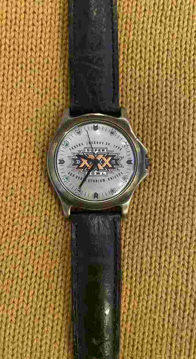 NFL Football Super Bowl XXX (30) Limited Edition Commemorative Watch #PR-1026.