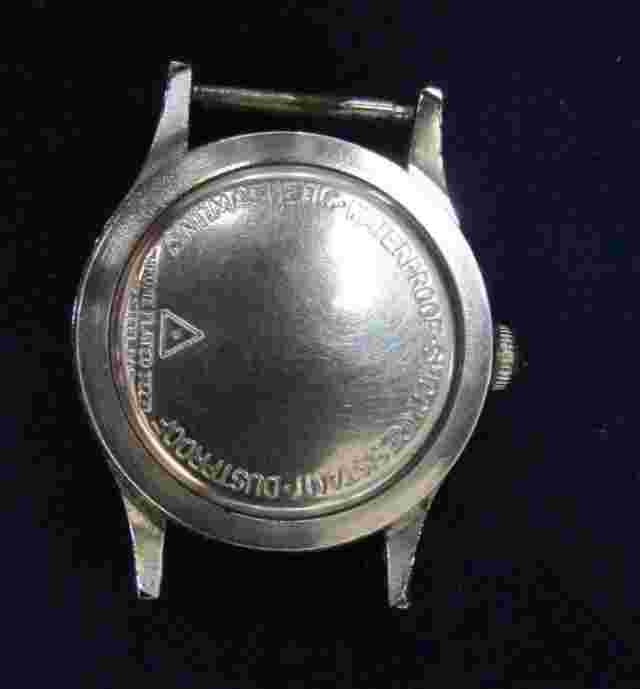 Vintage Sovereign - Shock Protected Waterproof Stainless Steel Watch