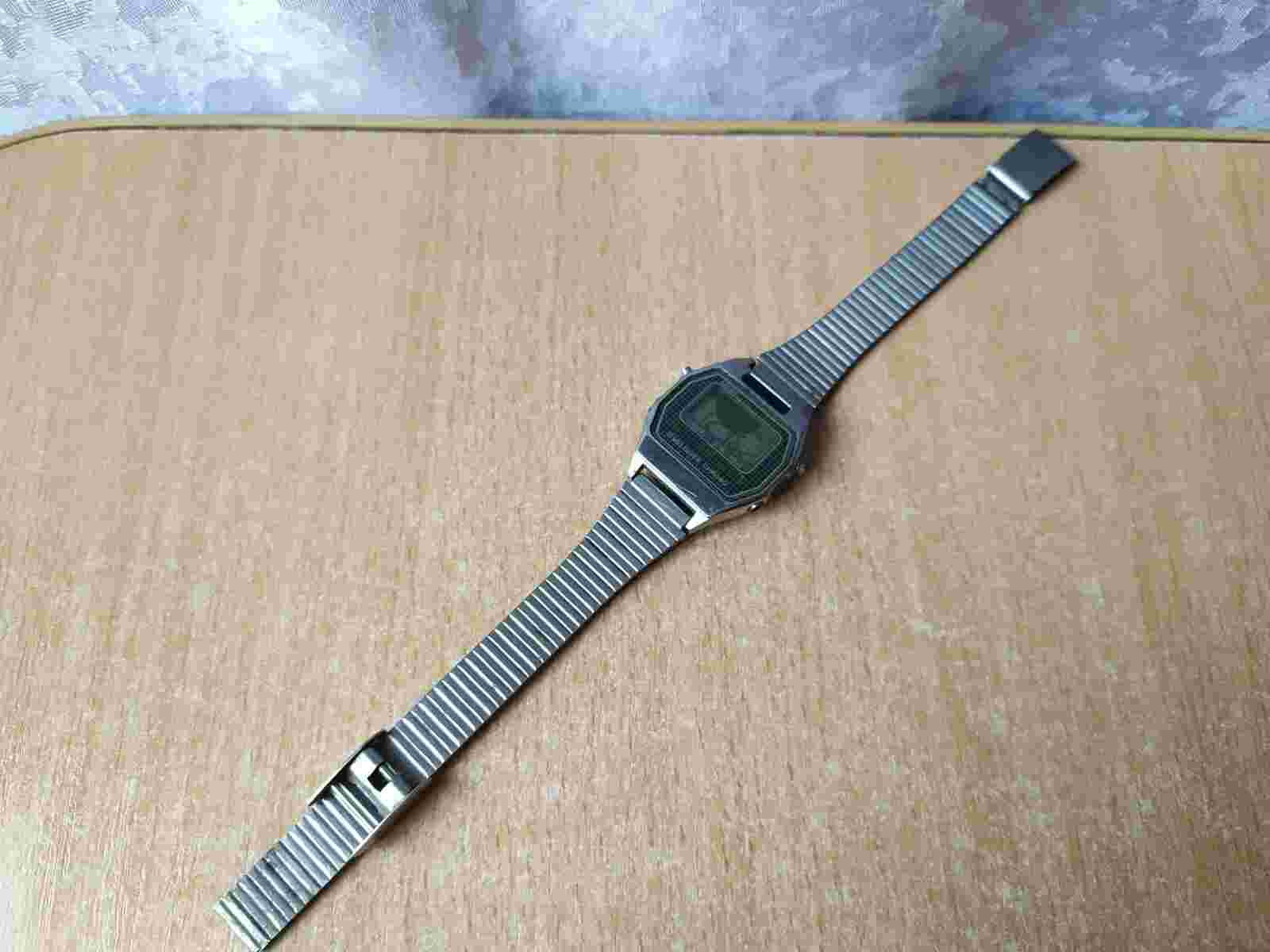 RARE Vintage WATCH retro USA Digital Quartz Collectibles Chronograph Melody 8