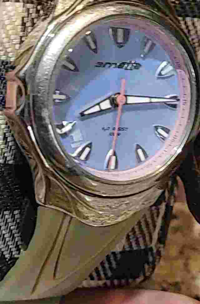 Arnette Wristwatch H2o Resist 100M Rubber Type Band
