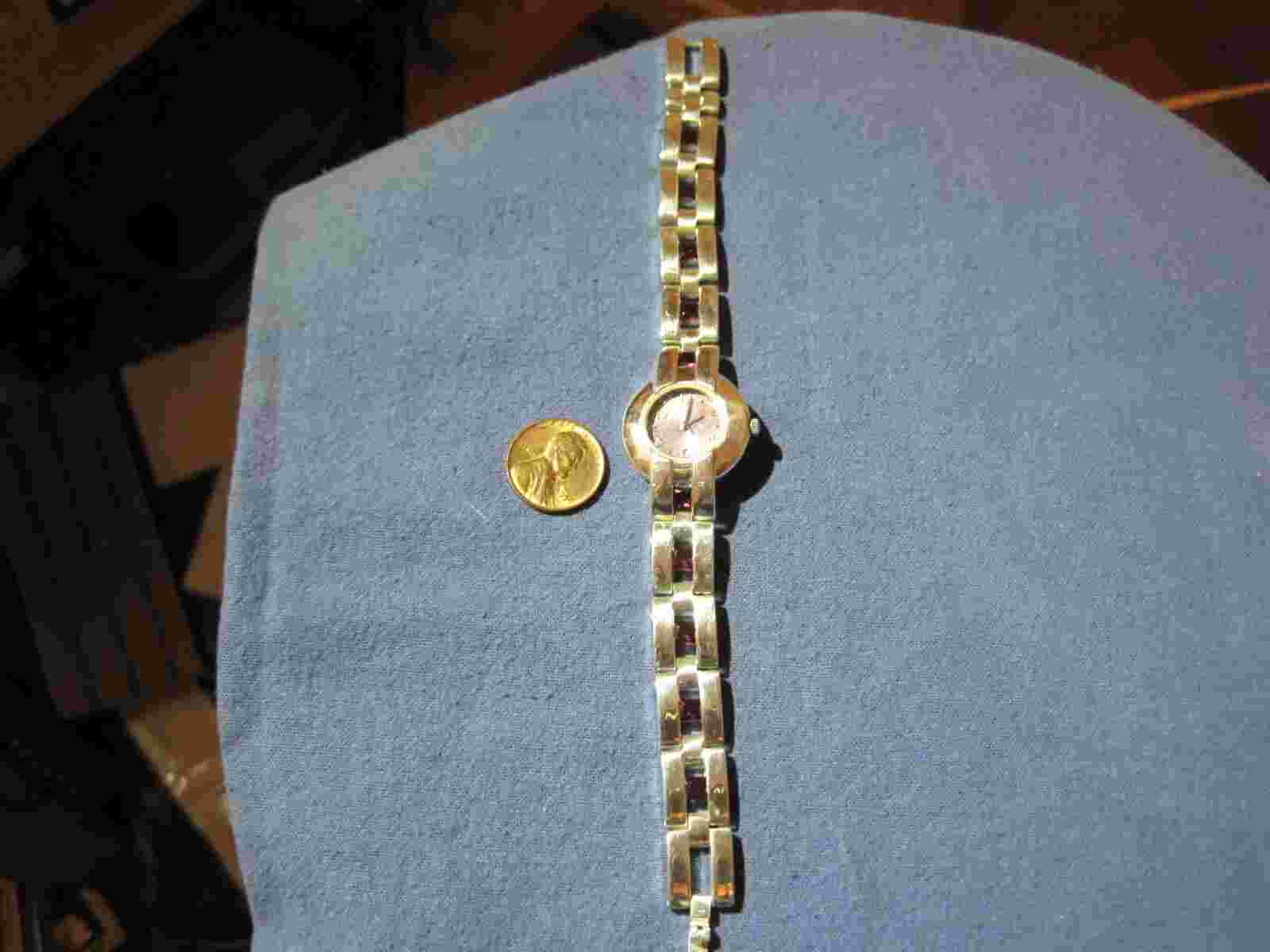 H655  ladys sterling silver ARIA garnet  watch bracelet