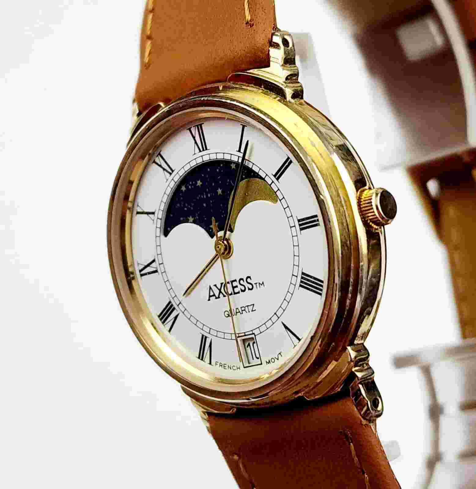 Men's Vintage MOONPHASE Watch AXCESS. Midsize. French Movement