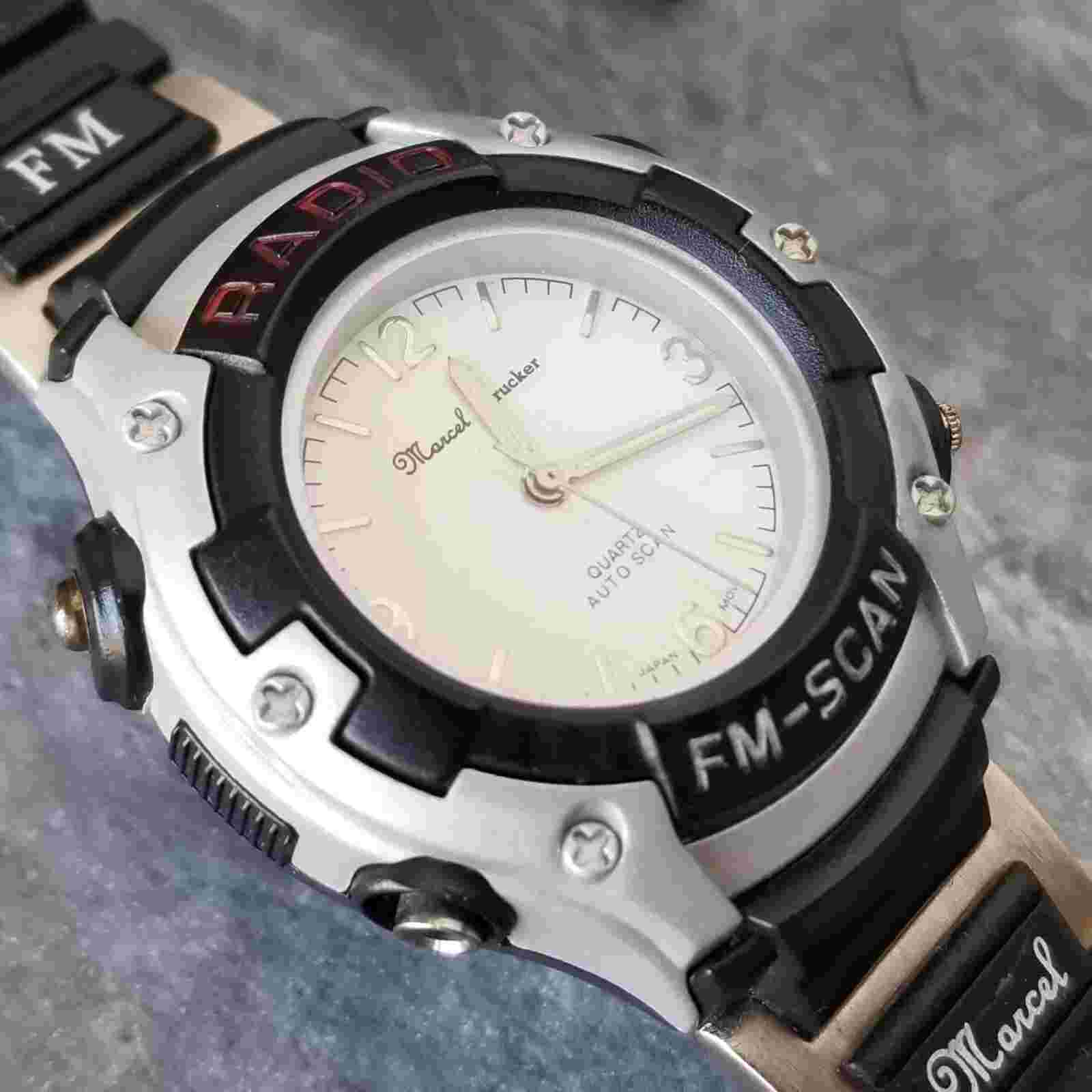 Vintage Marcel FM Radio Watch Quartz Black Resin Men’s Casual Wristwatch