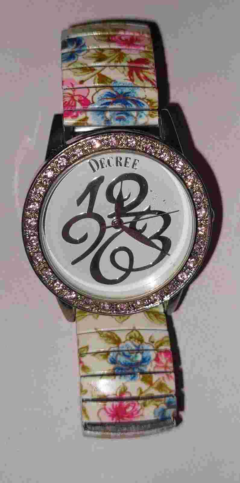 Women’s Metal Decree Watch W/Colorful Stretch Band New Battery Installed