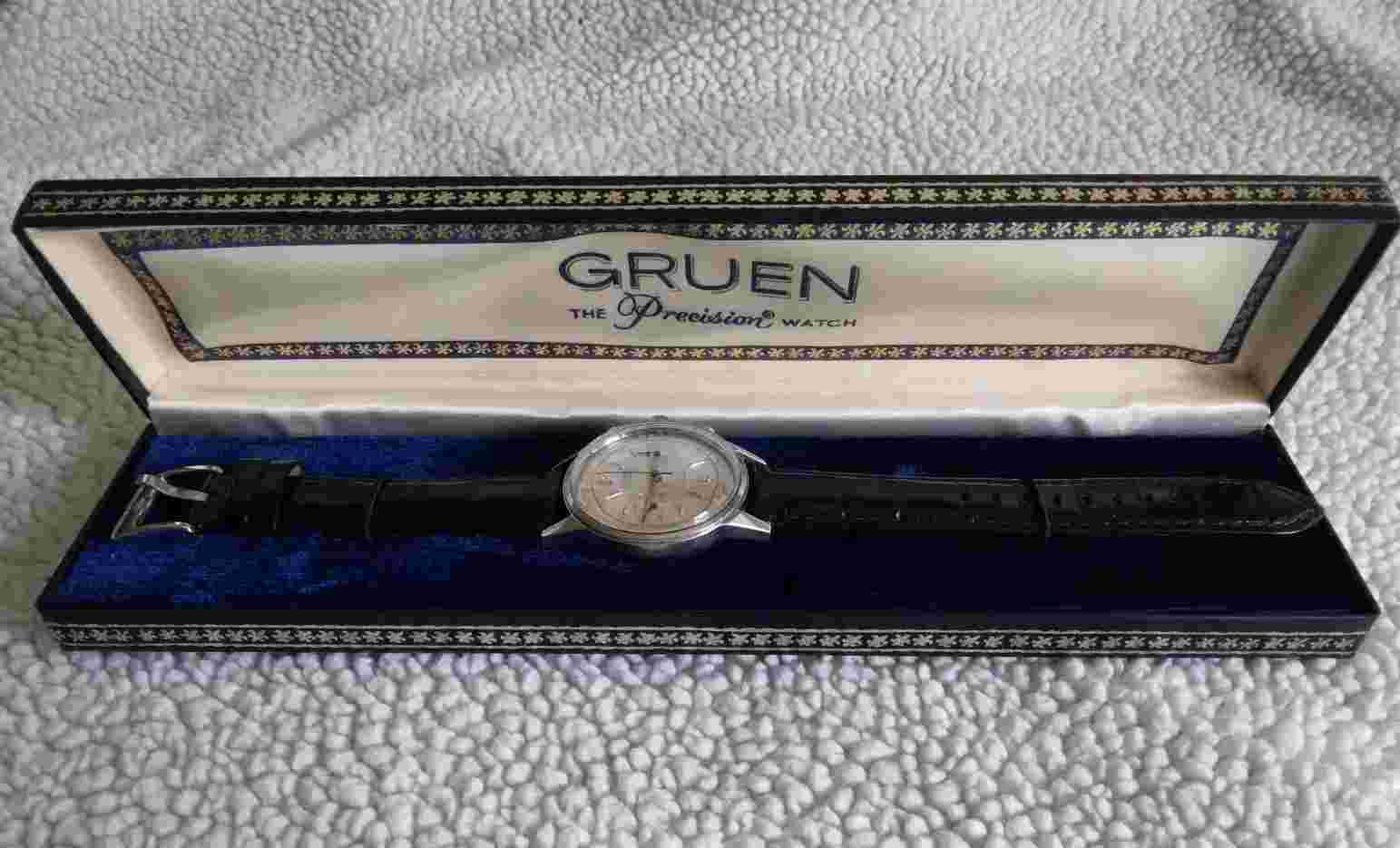 Vintage Gruen Precision chronograph mens watch 770R Wind up 17 Jewel from 1960's