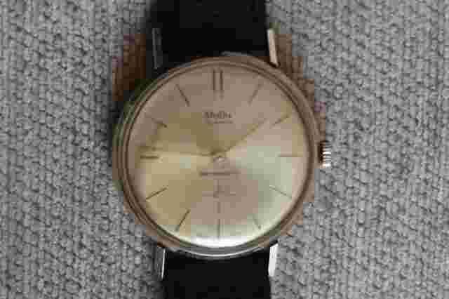 9CT GOLD MUDU MENS WATCH 17 JEWEL CHAMPAGNE DIAL SUB DIAL A VINTAGE SWISS BEAUTY
