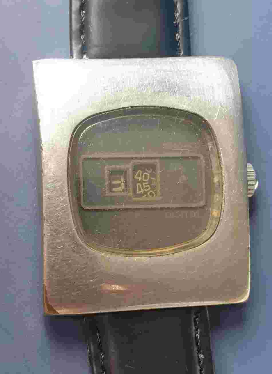 Vintage Rare Sindaco Digital Jump Hour Swiss Watch Mechanical Wristwatch Faulty