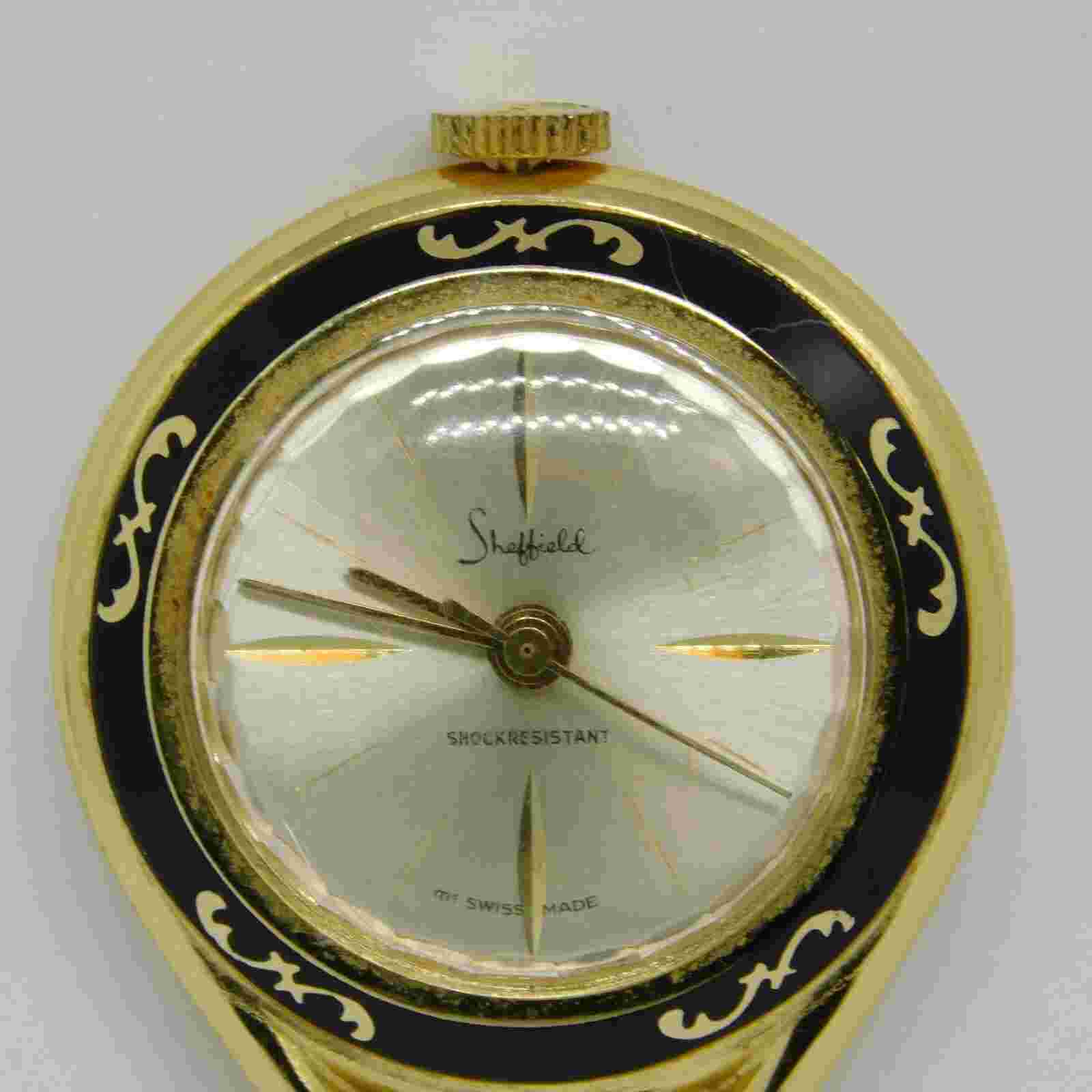 Sheffield Swiss Made Wind-up Analog Women's Pendant Watch Doesn't Keeps Time