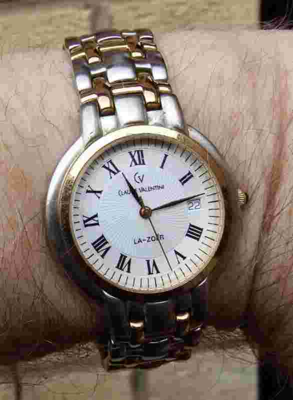 Used Mens CLAUDE VALENTINI La-Zoer 2 Tone Quartz Watch.GWO
