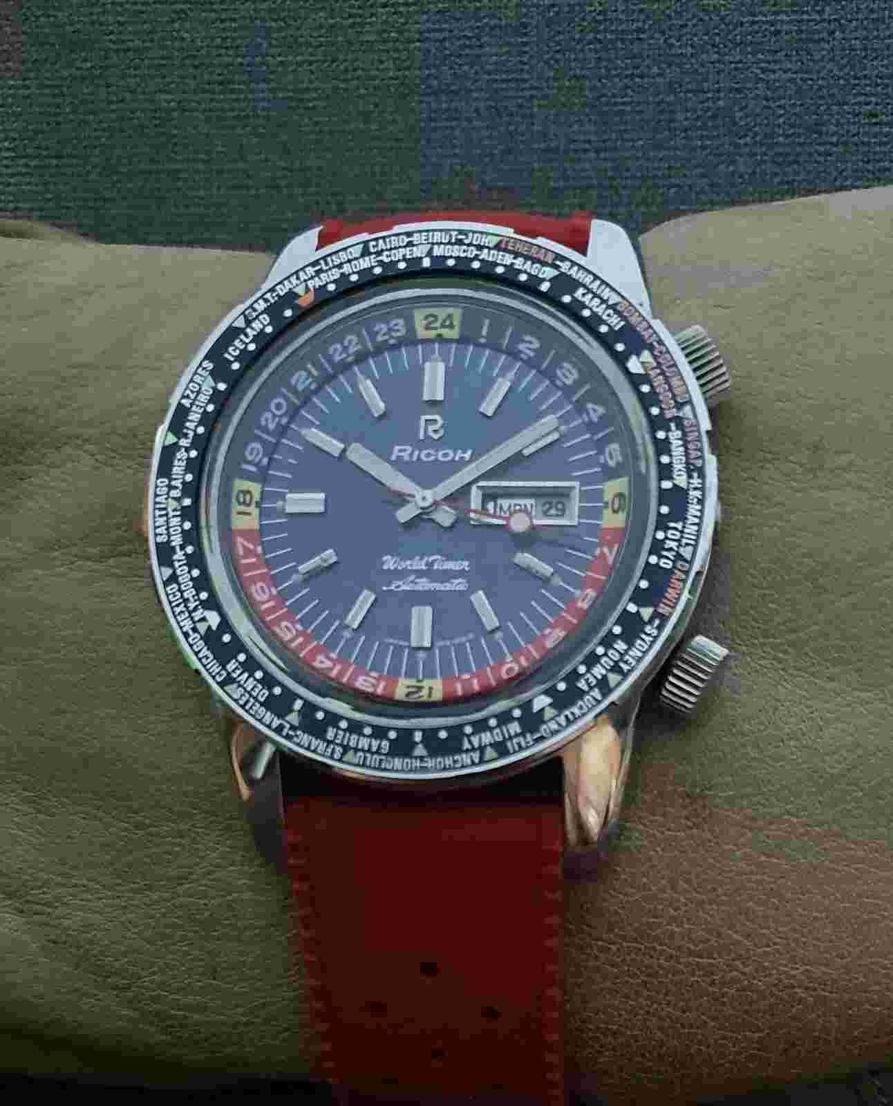 VINTAGE RICOH WORLD TIMER AUTOMATIC REF 061215BA WATER PROOF