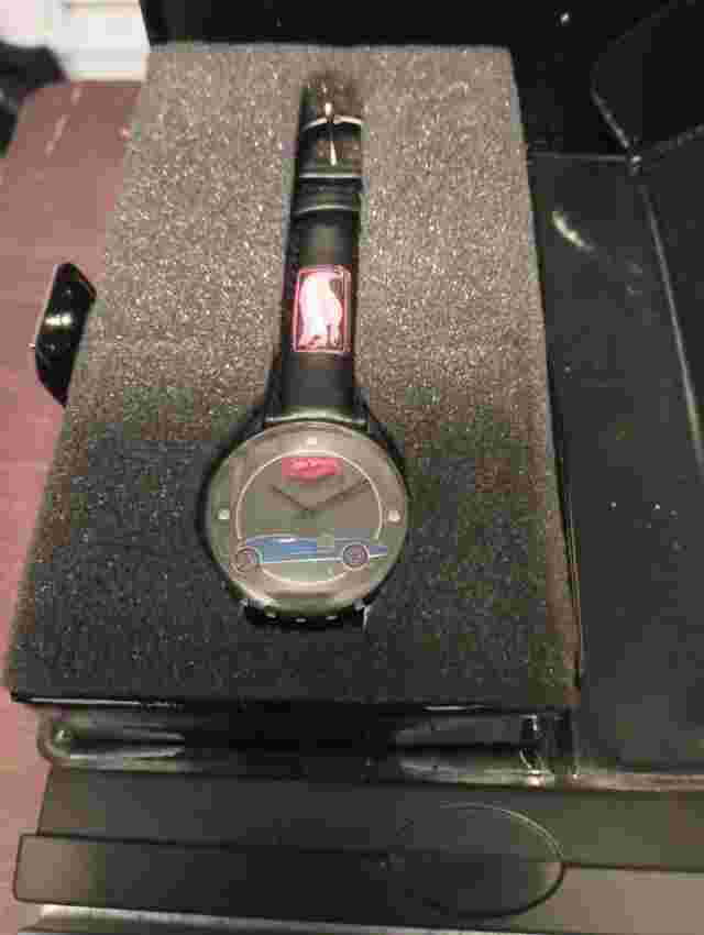 Hot Wheels Vintage 1995 Limited Edition Watch 1072/3000 Model HWLE001 Mattel