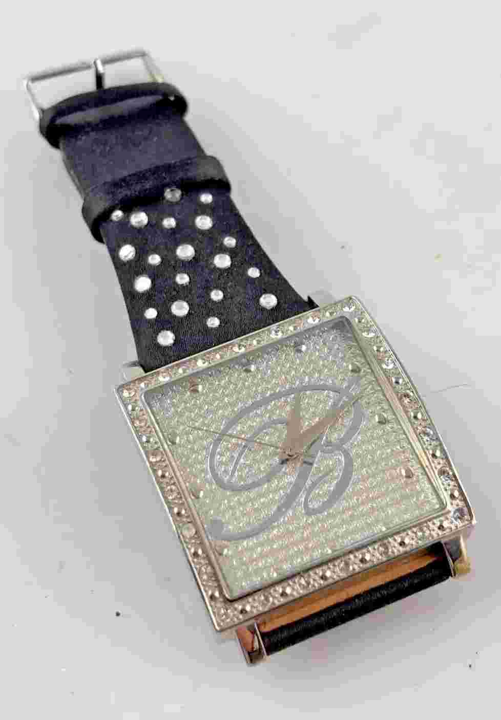 Blumarine Watch 3068L Women Quartz Square Shape Missing Rhinestones New