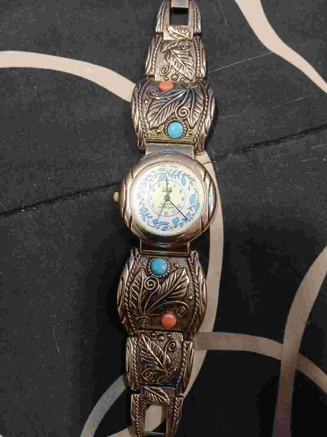 LA Express Quartz Women's Watch LAX 804