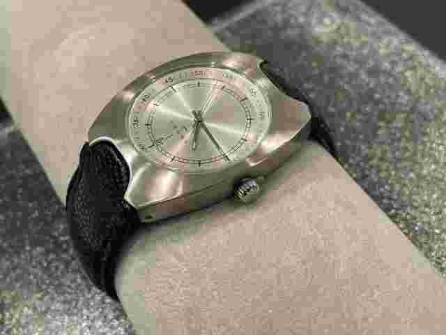 Cross Pen Brand Stainless Case Wrist Watch Leather Band WMA09 -