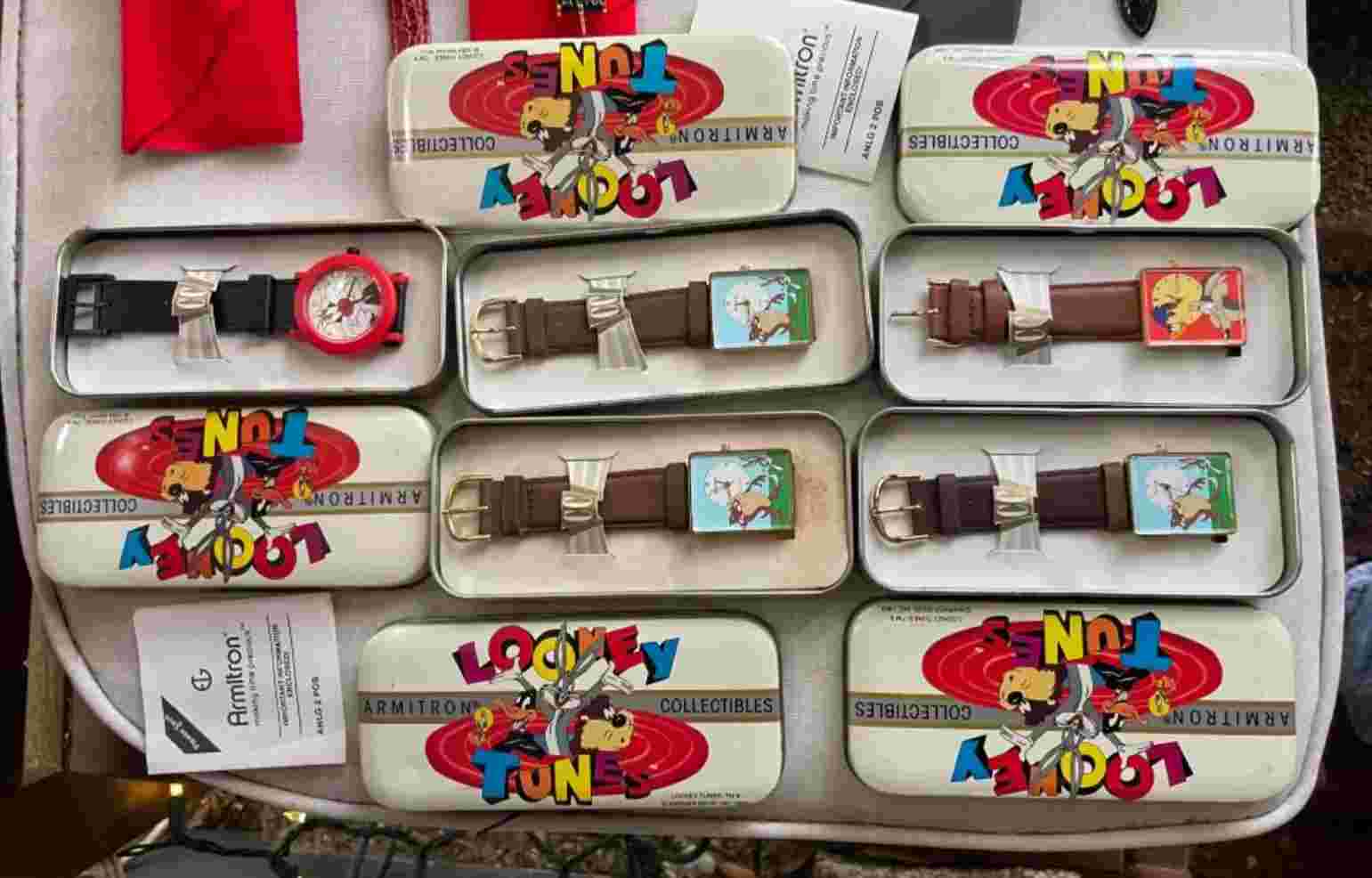 15 Vtg NOS Happy Birthday Bugs Bunny Armitron Watches Looney Tunes Boxes Cases +