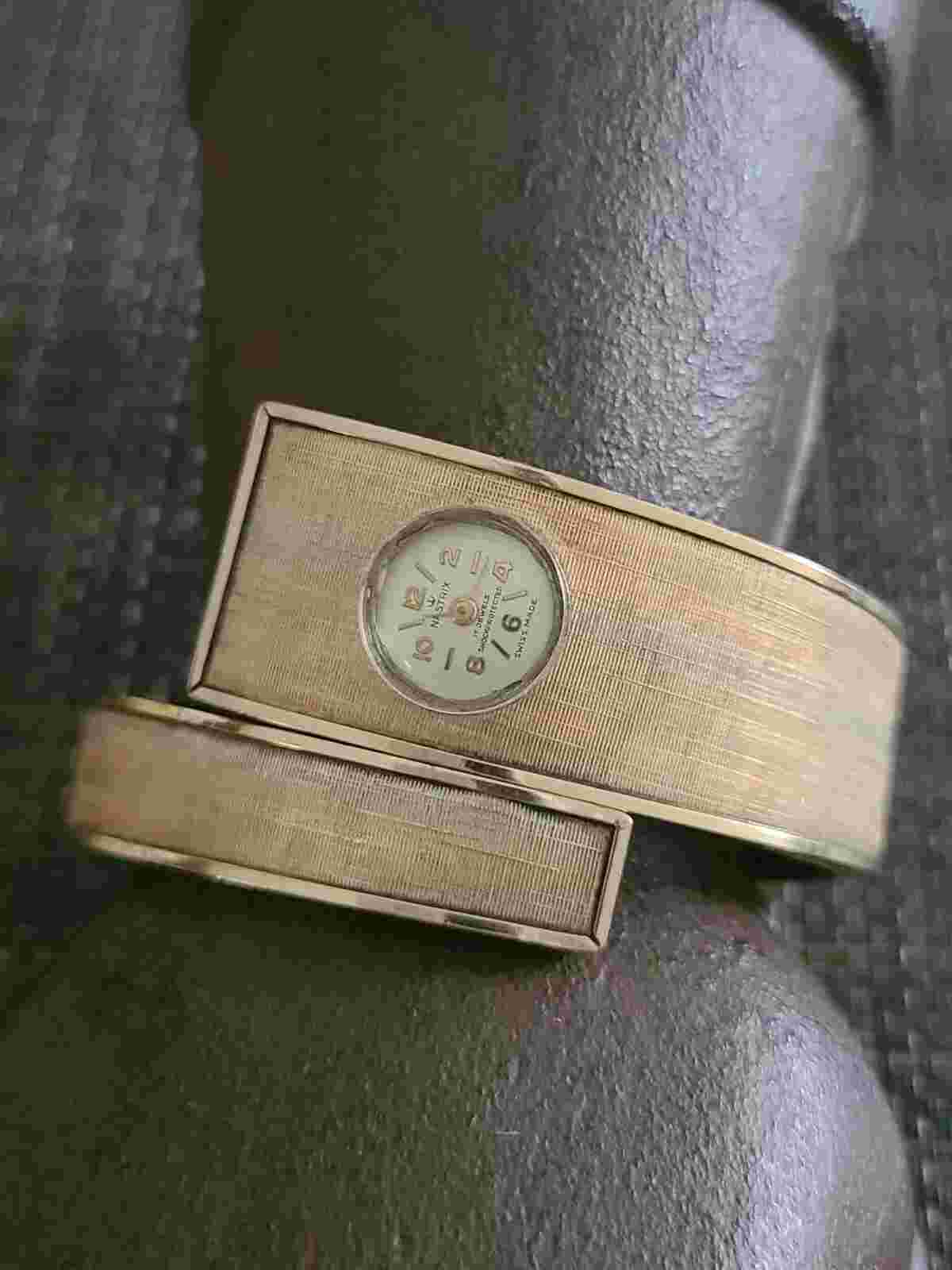 VINTAGE RARE NASTRIX SWISS BRACELET WATCH MODERNIST 10K RGP WORKING 17 JEWEL