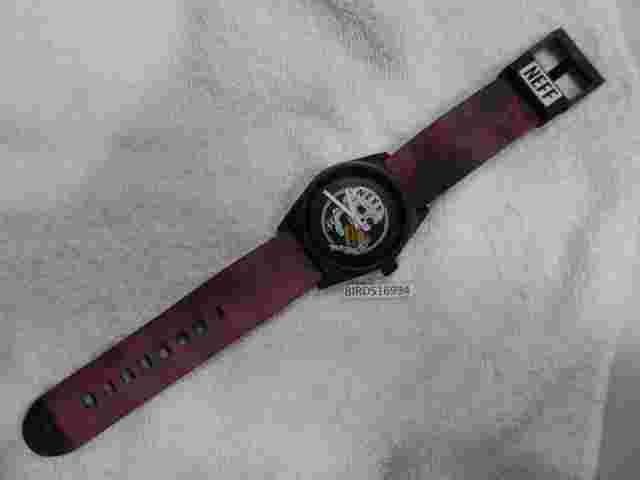 Neff Daily Wild Burger Boys Water Resistant Watch New BATTERY VERY GOOD CN.
