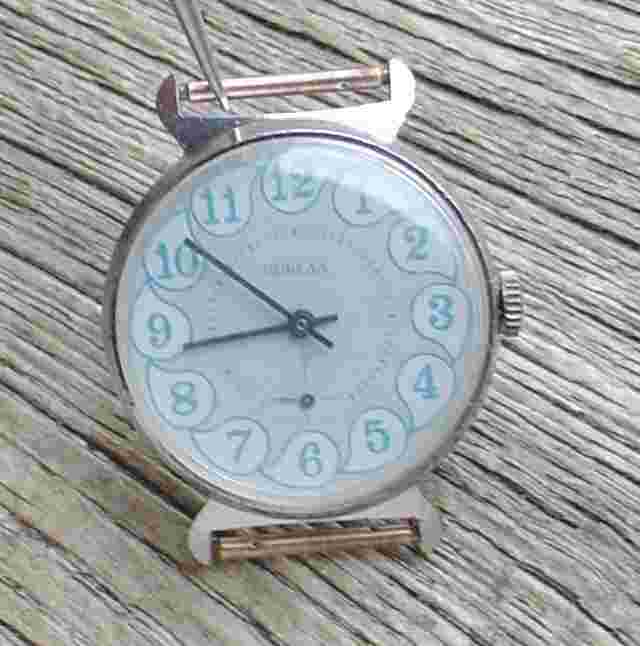 RARE SOVIET RUSSIAN POBEDA (ZIM) 2602 MENS WATCH  SERVICED