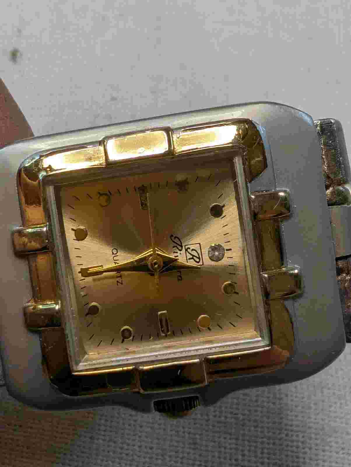 Vintage Riviera Ladies watch 20mm Running with Fresh Battery