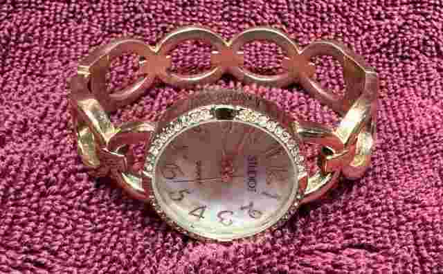 Antique Women's Quartz Watches *  Lot of 10 * Style & Co, Varsales, Turner, Q&Q,