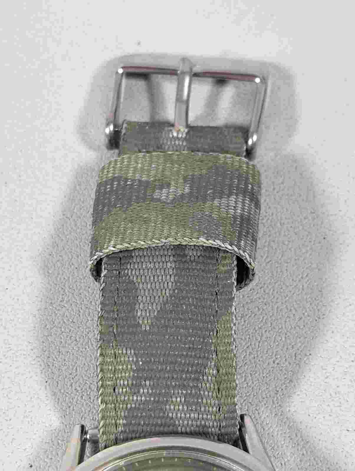 Gap Green Dial Round Silver Tone Case Camo Canvas Band Watch