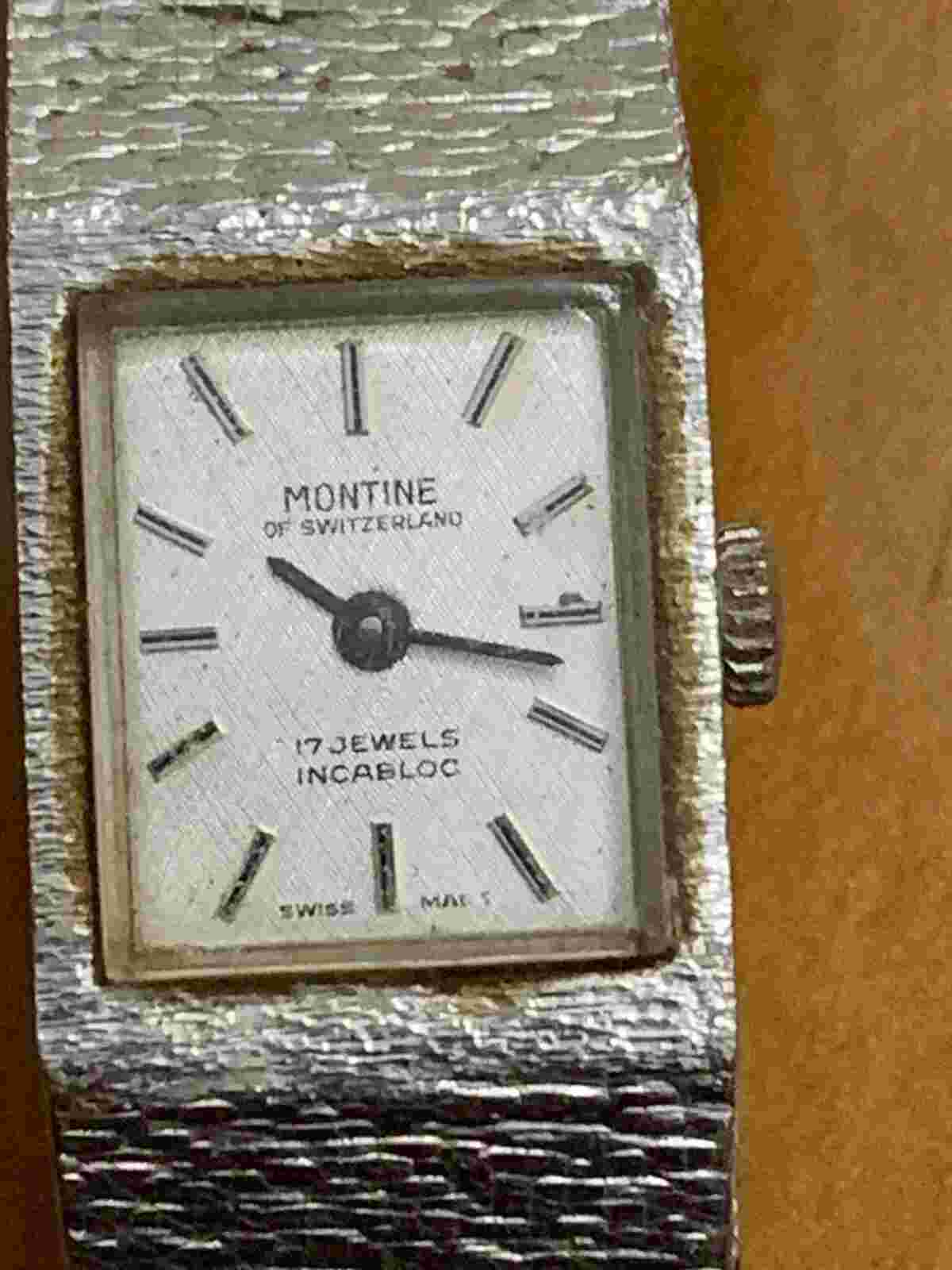 Vintage Swiss Montine 17 Jewels Mechanical Ladies Bracelet Watch - Not Working