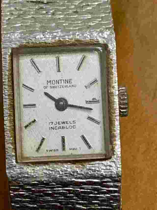 Vintage Swiss Montine 17 Jewels Mechanical Ladies Bracelet Watch - Not Working