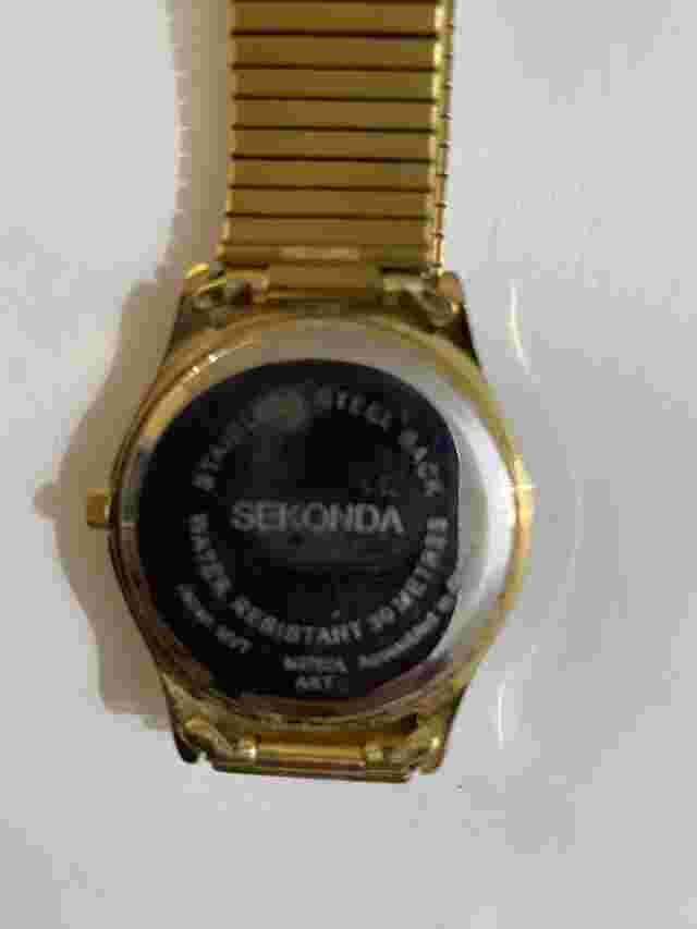 Vintage Yellow Gold Colour Classic Sekonda Wrest Watch Unisex