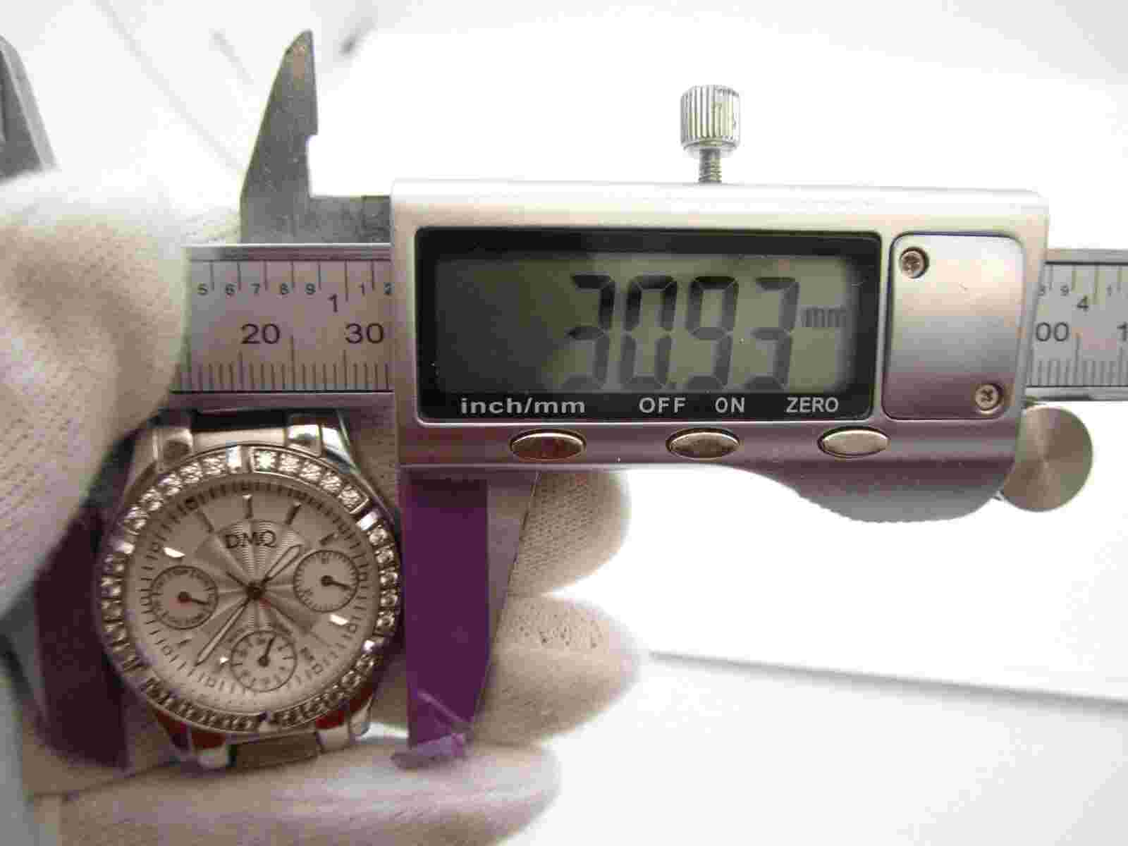 Women DMQ Crystal Quartz 100ft WR Analog 30mm Round Watch (H217) "New Battery"