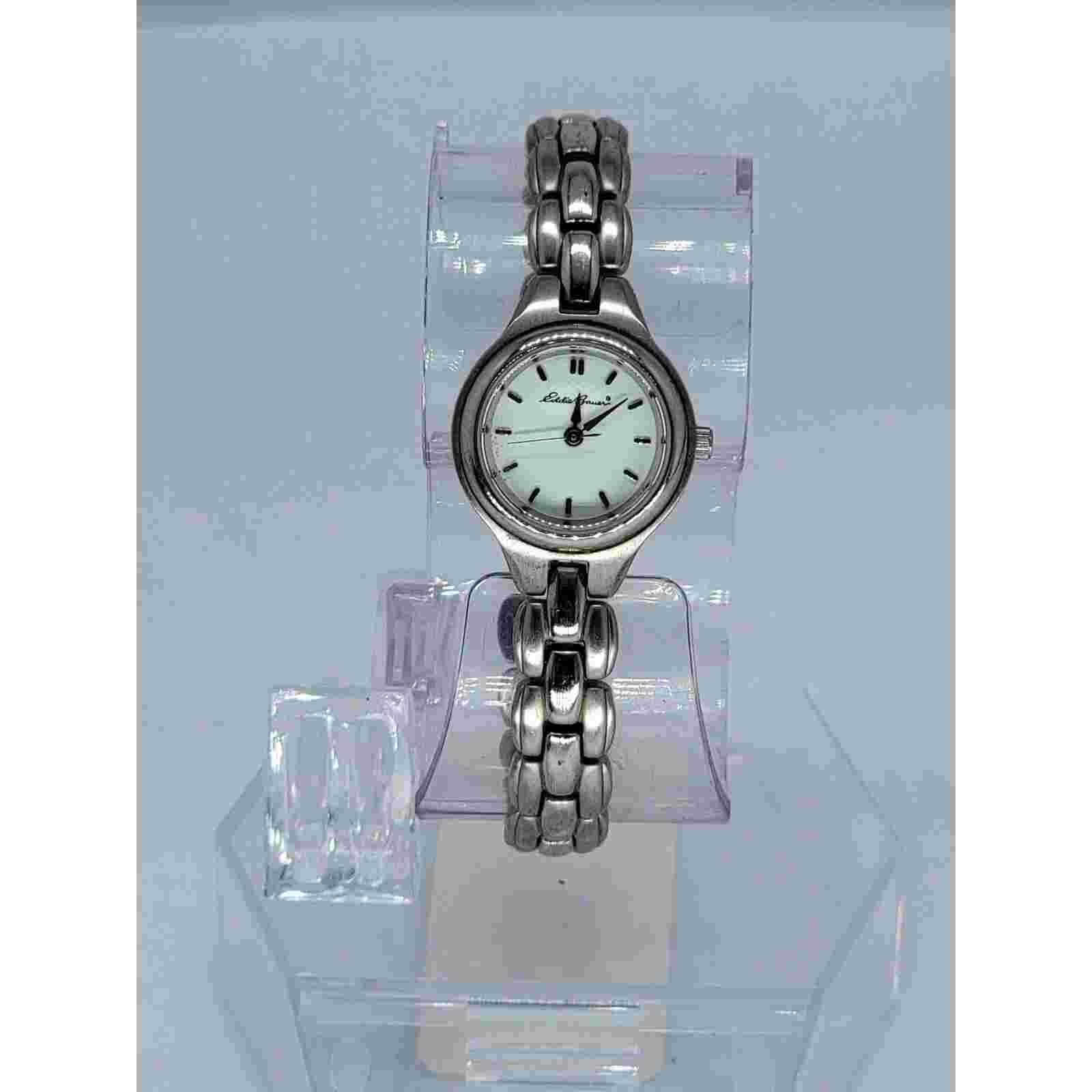 Eddie Bauer Silver Tone Ladies WR165FT Watch 3795 Stainless Steel