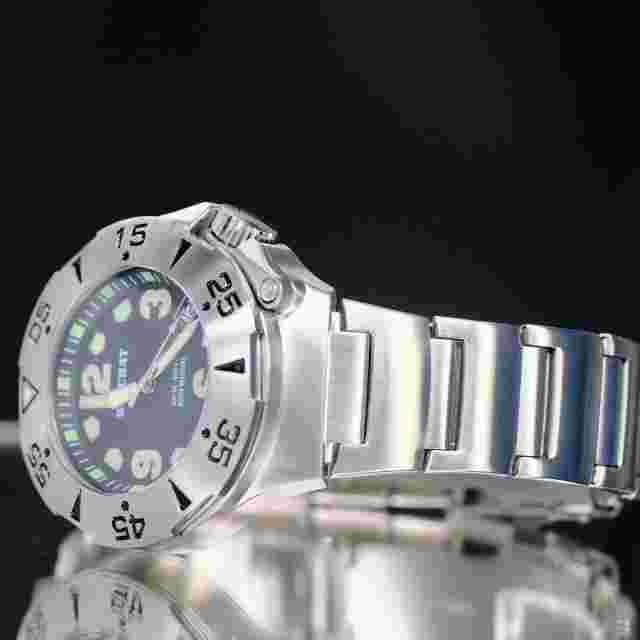 BEUCHAT X-LIFE 0505 DIVERS MENS WATCH BLACK LUMINOUS DIAL ROTATING BEZEL 300M