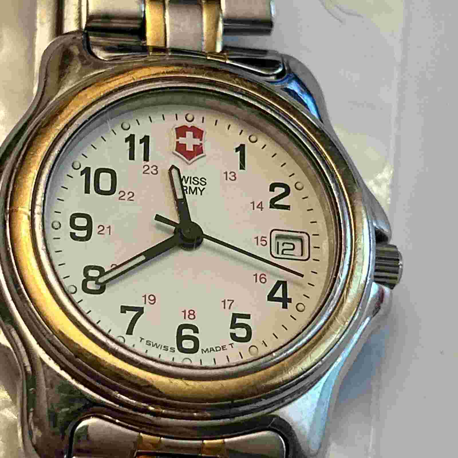 Swiss Army Brand Watch Stainless-Steel Case & Bracelet Quartz Water Resistant