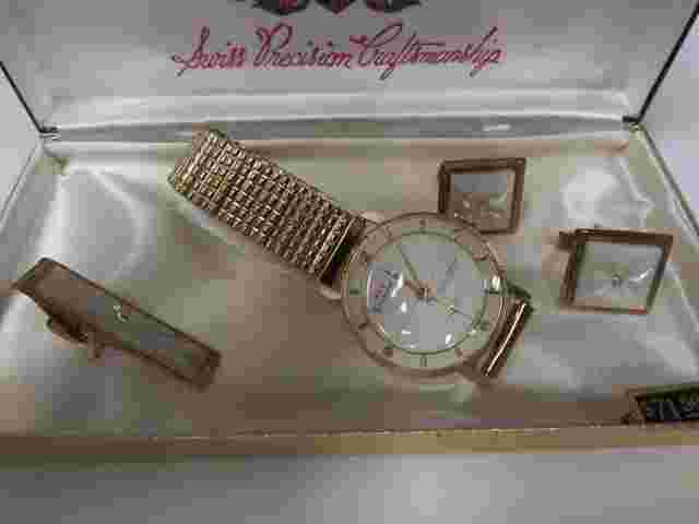 Vintage Swiss precision accuracy Gruman watch set with cuff links & tie clip NEW