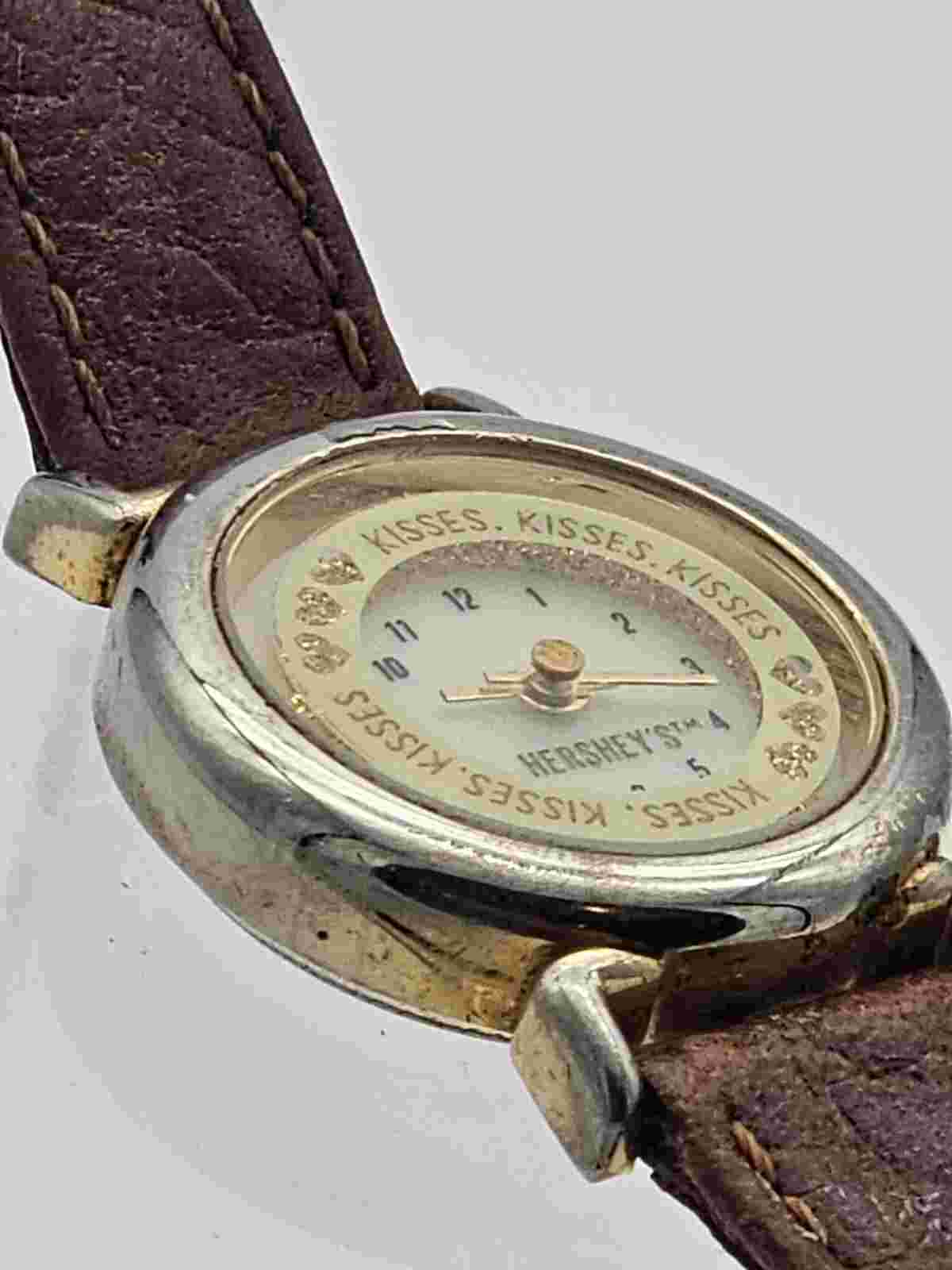 Vtg Hershey's Kisses Watch Women's Gold Tone 1996 Leather Band New Battery