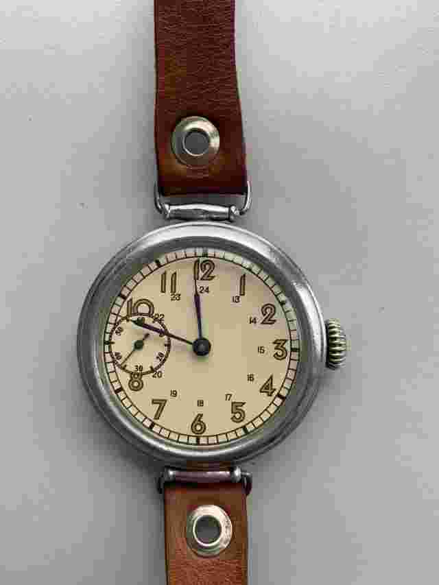 Vintage Kirovskie Komander WW2 Watch