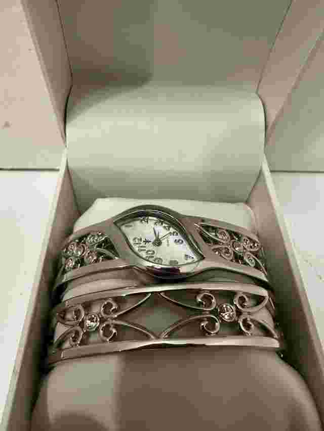 Cato Diamond Womens Watch & Bracelet silverTone Bangle (T)...