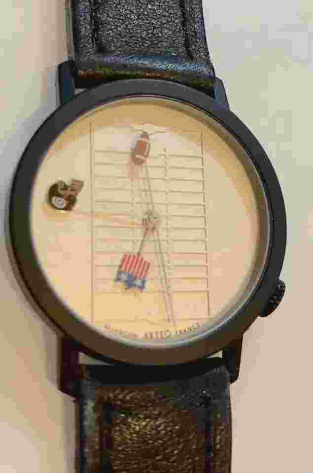 Akteo France J. Mareschal NWT “Football” Animated Football Theme Watch